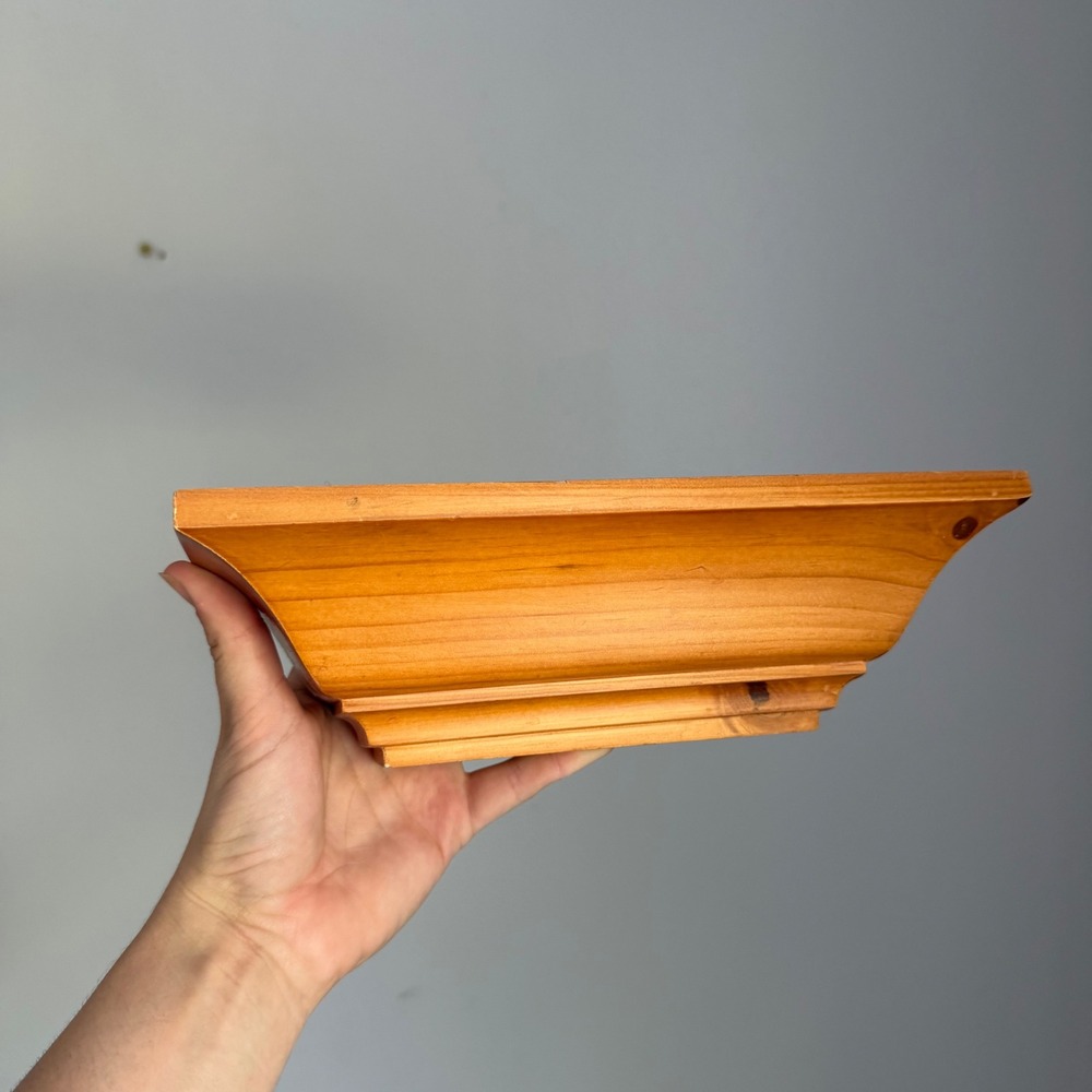 Vintage Wood Floating Wall Shelf Crown Molding Trophy Display Ledge Honey 10.5in